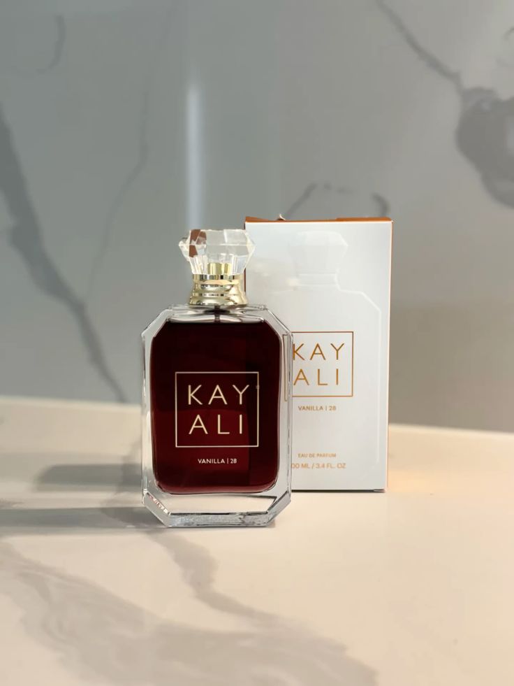 Vanilla | 28 Kayali - Dream Gourmand Perfume