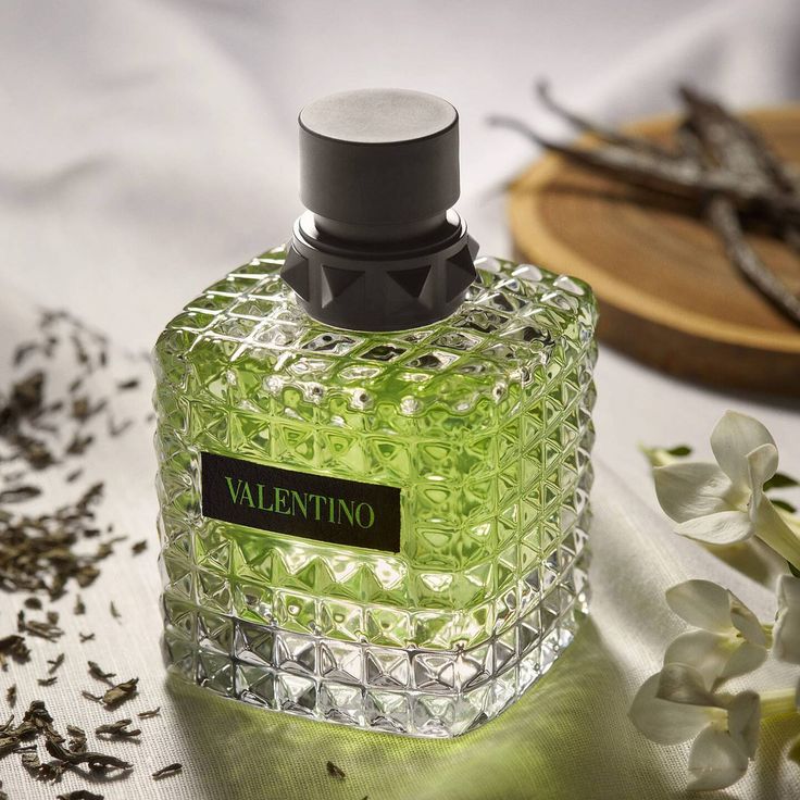 Valentino Donna Born in Roma Green Stravaganza 3.4 oz / 100 ml Eau de Parfum
