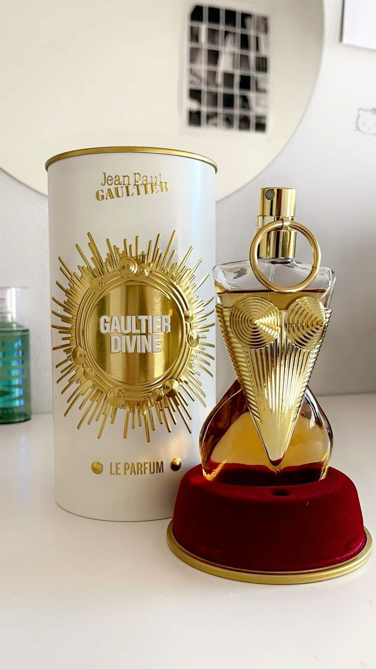 Jean Paul Gaultier Divine Le Parfum