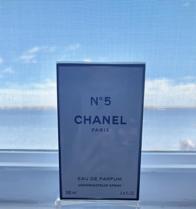 CHANEL N°5 Eau de Parfum Spray