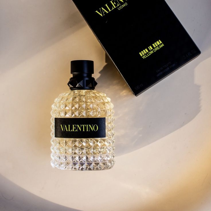 Valentino Donna Born in Roma Yellow Dream EDP Spray 100ml