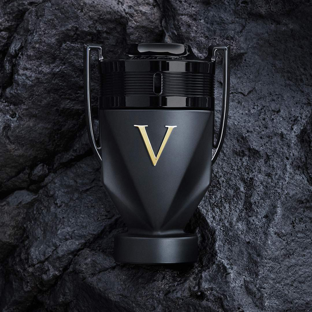 Rabanne  Invictus Victory Absolu Parfum Intense with Black Pepper
