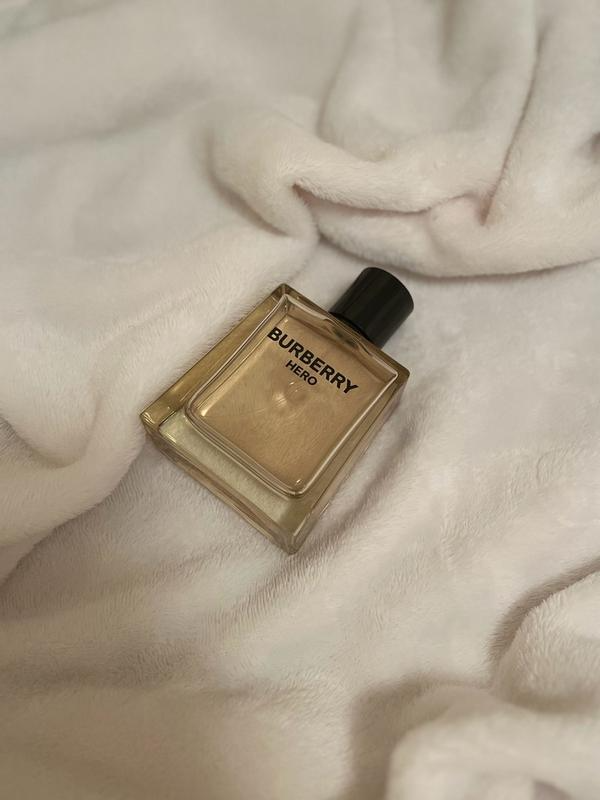 Burberry Hero For Men Eau de Toilette Bold Sensual Adventurous Heroism 100ml